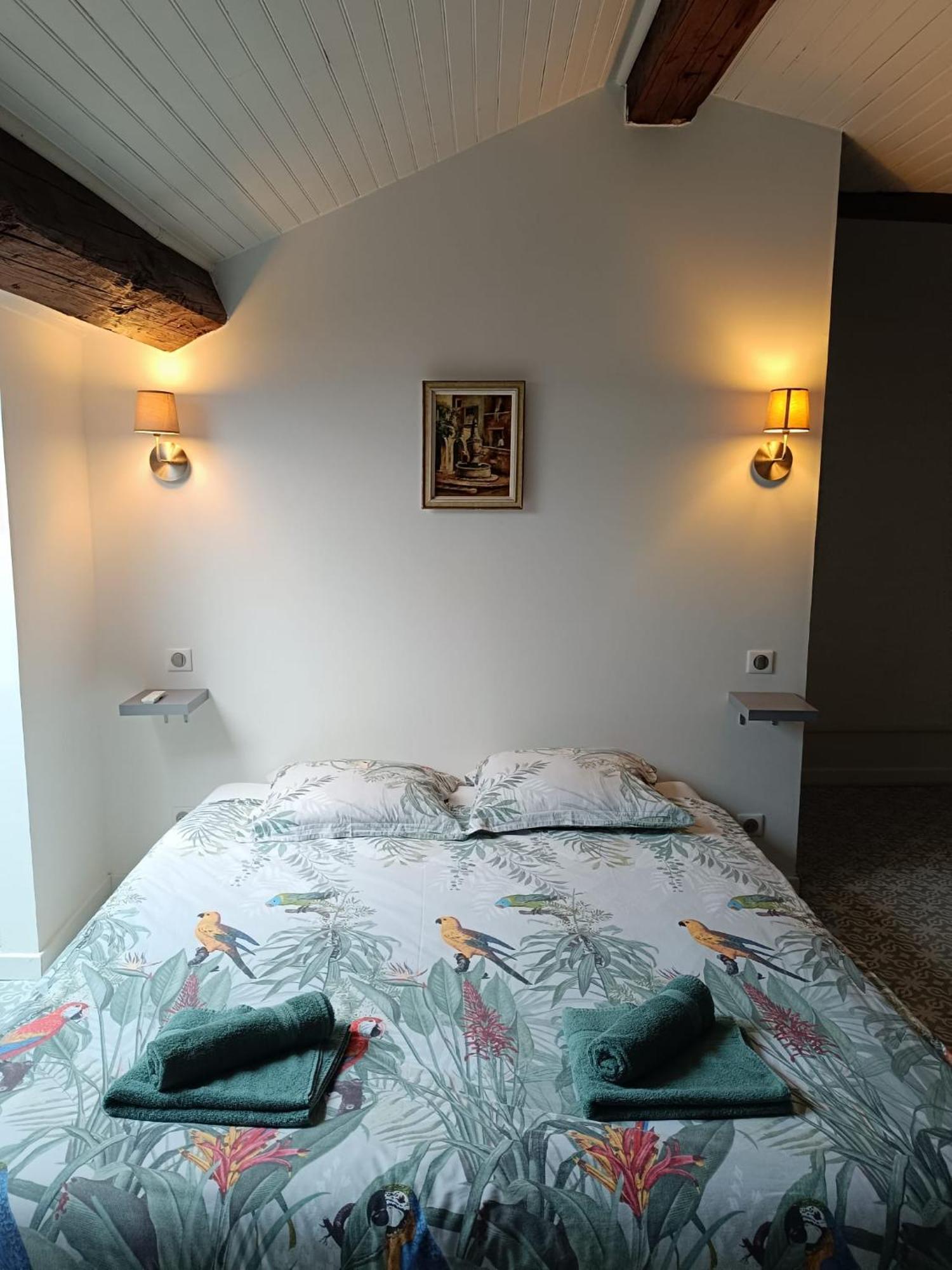 Sejourner Au Chateau De La Roue Grand Appartement Lissieu Zewnętrze zdjęcie